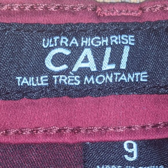 --- Burgundy Red Ultra High Rise Pants Size 9 - Picture 2 of 2